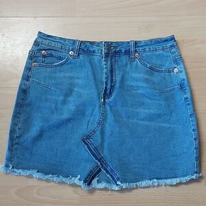 Zaful denim skirt Sz 6 ** 3 for $25 **